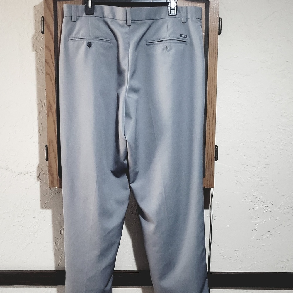 Izod Men's dress pants